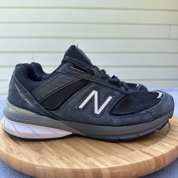 New Balance 990v5 Running Shoes Womens Size 9 D Wide Navy W990BK5 MADE IN USA - Picture 1 of 11